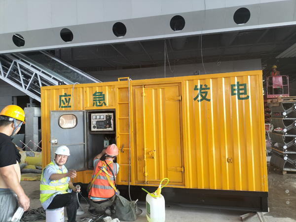 绩溪怎样判断空气滤清器是否需要更换？